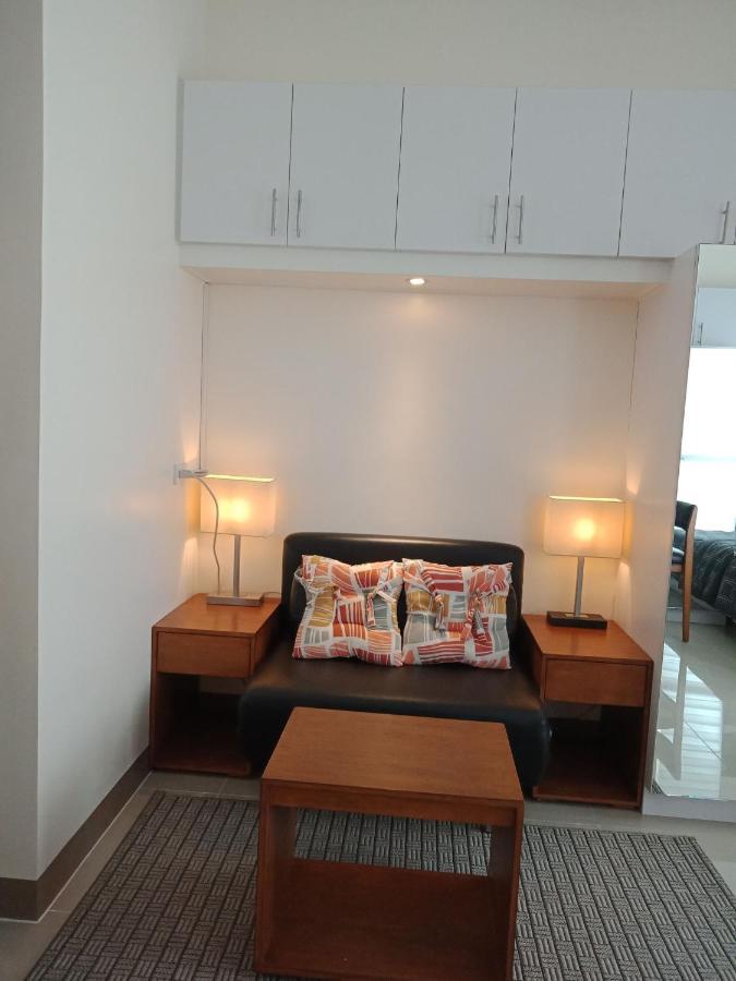 Apartamento Mabolo Garden Flat A7 Near Ayala Mall Cebú Exterior foto
