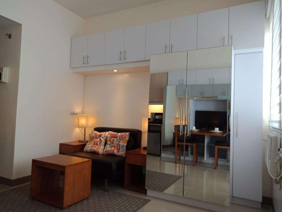 Apartamento Mabolo Garden Flat A7 Near Ayala Mall Cebú Exterior foto